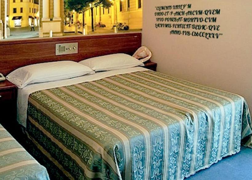 Hotel Acerboli Римини Экстерьер фото